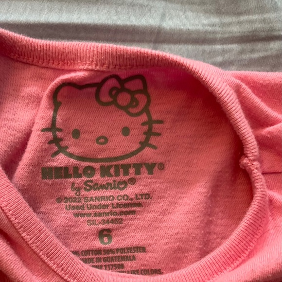 Tops Bundle 3, Girls Size 6 - Picture 5 of 9